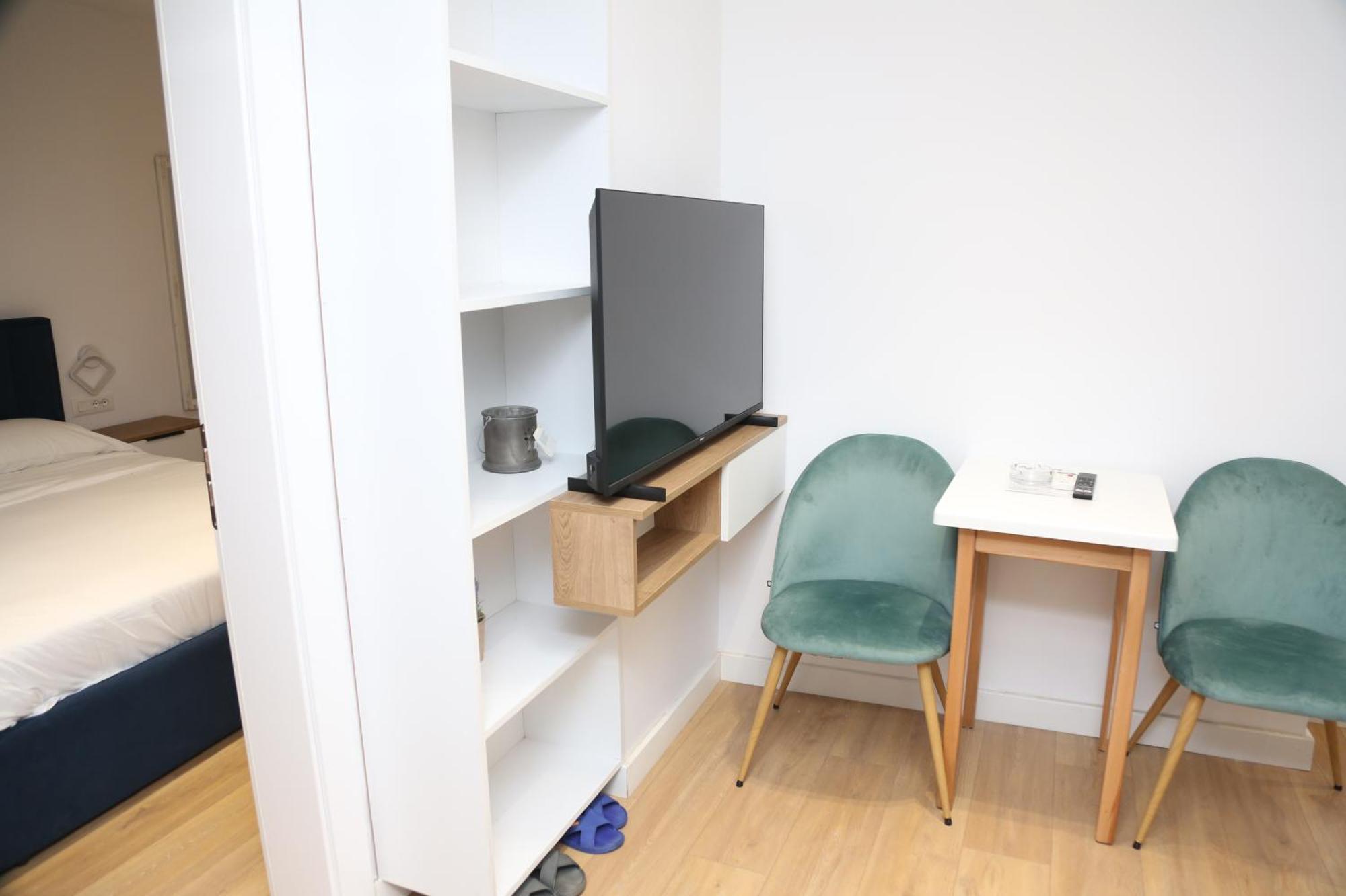 Orchide Mine Peza Apartment Tirana