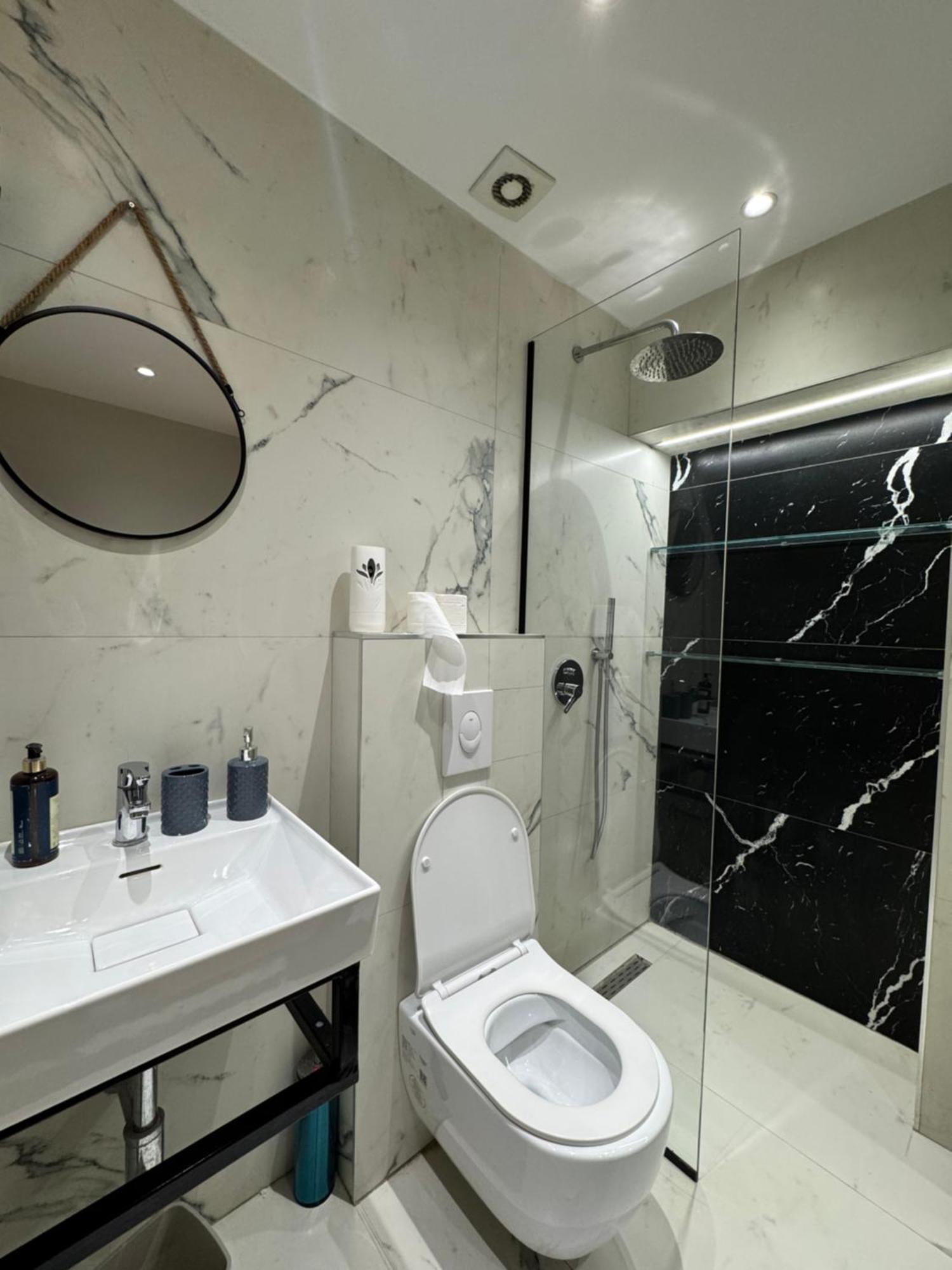 Orchide Mine Peza Tirana