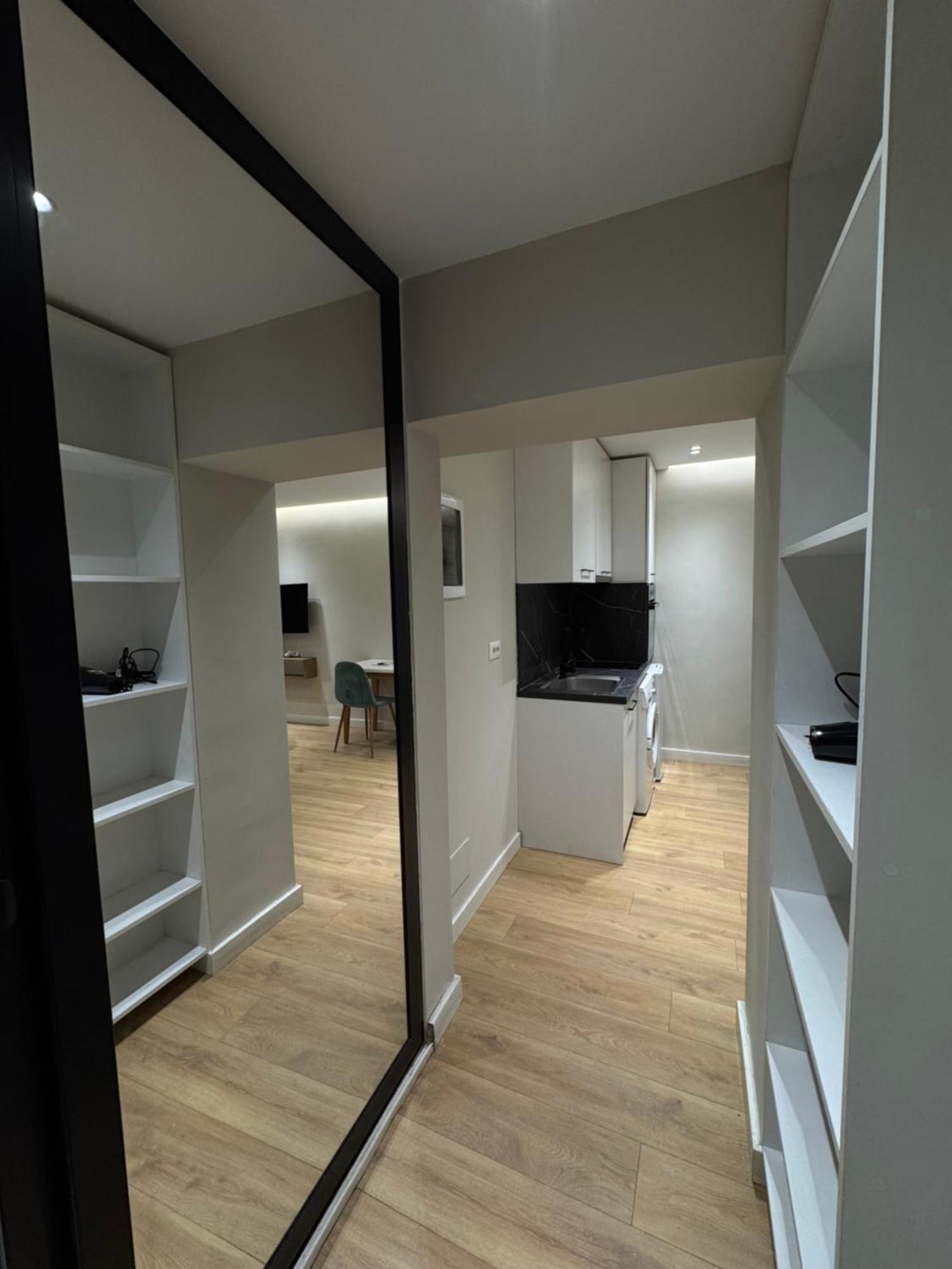 Apartment Orchide Mine Peza Tirana